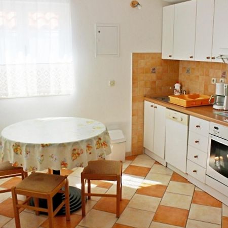 Apartments Pansion Franka Brist Ngoại thất bức ảnh