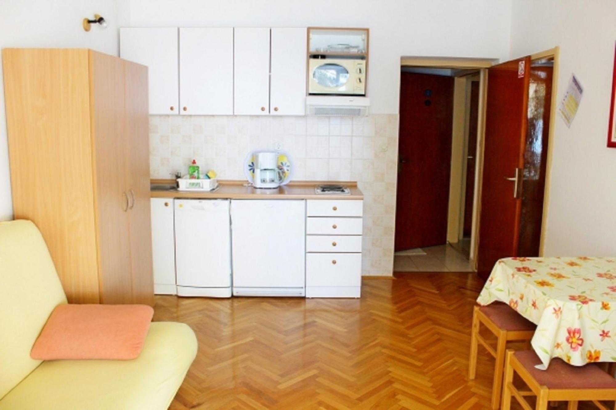 Apartments Pansion Franka Brist Ngoại thất bức ảnh