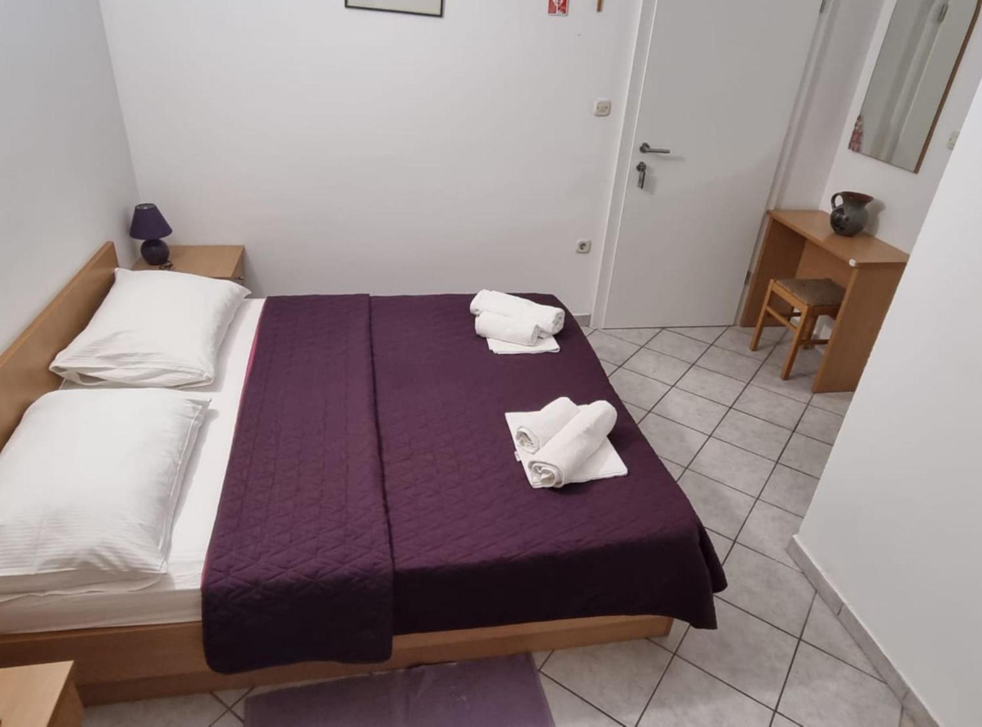 Apartments Pansion Franka Brist Ngoại thất bức ảnh