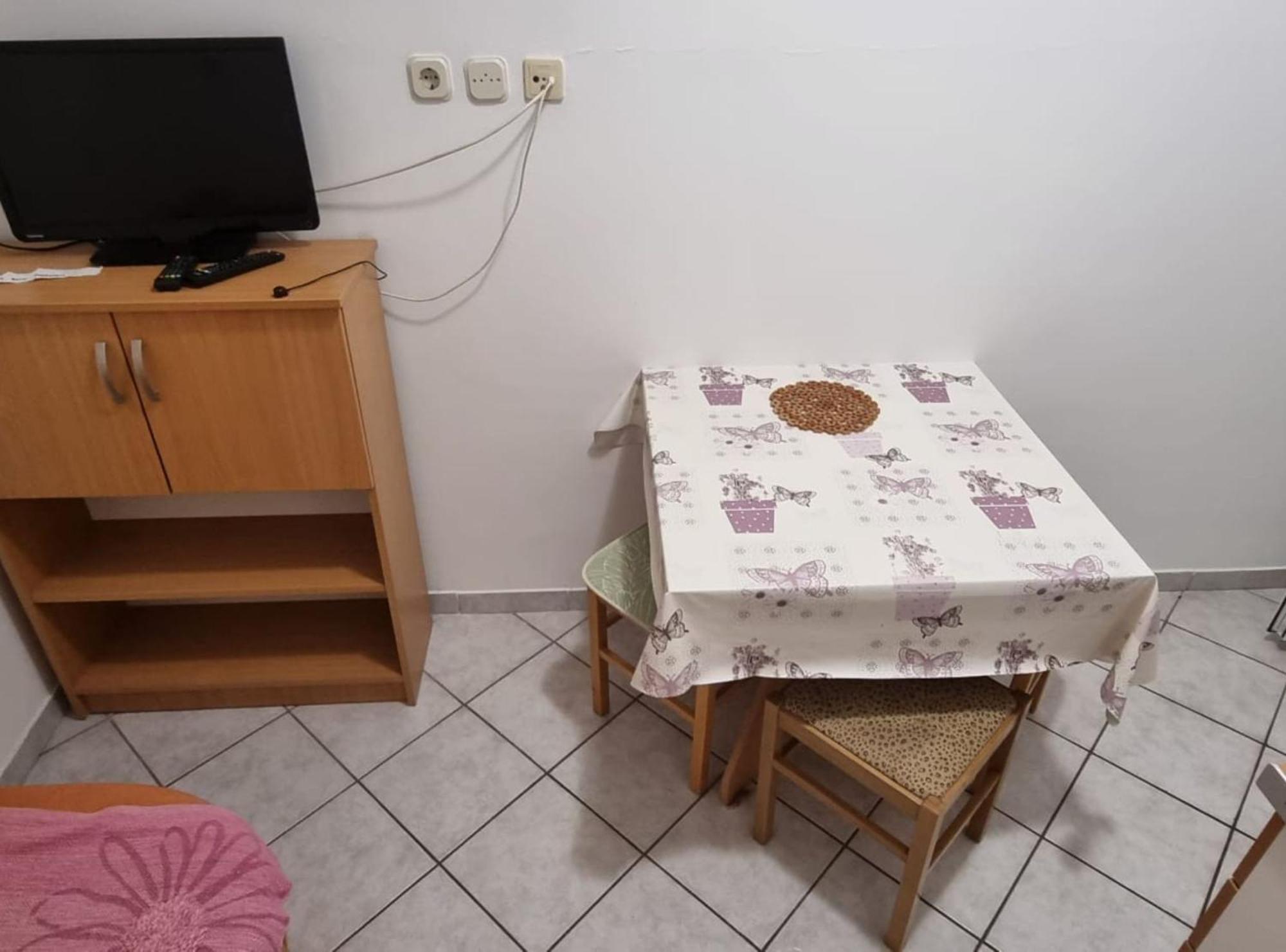 Apartments Pansion Franka Brist Ngoại thất bức ảnh